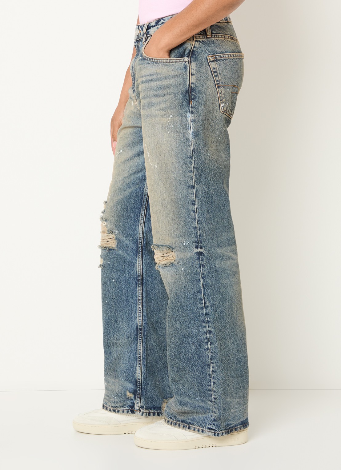 FLÂNEUR Loose fit jeans met destroyed afwerking - detail 2 indigo