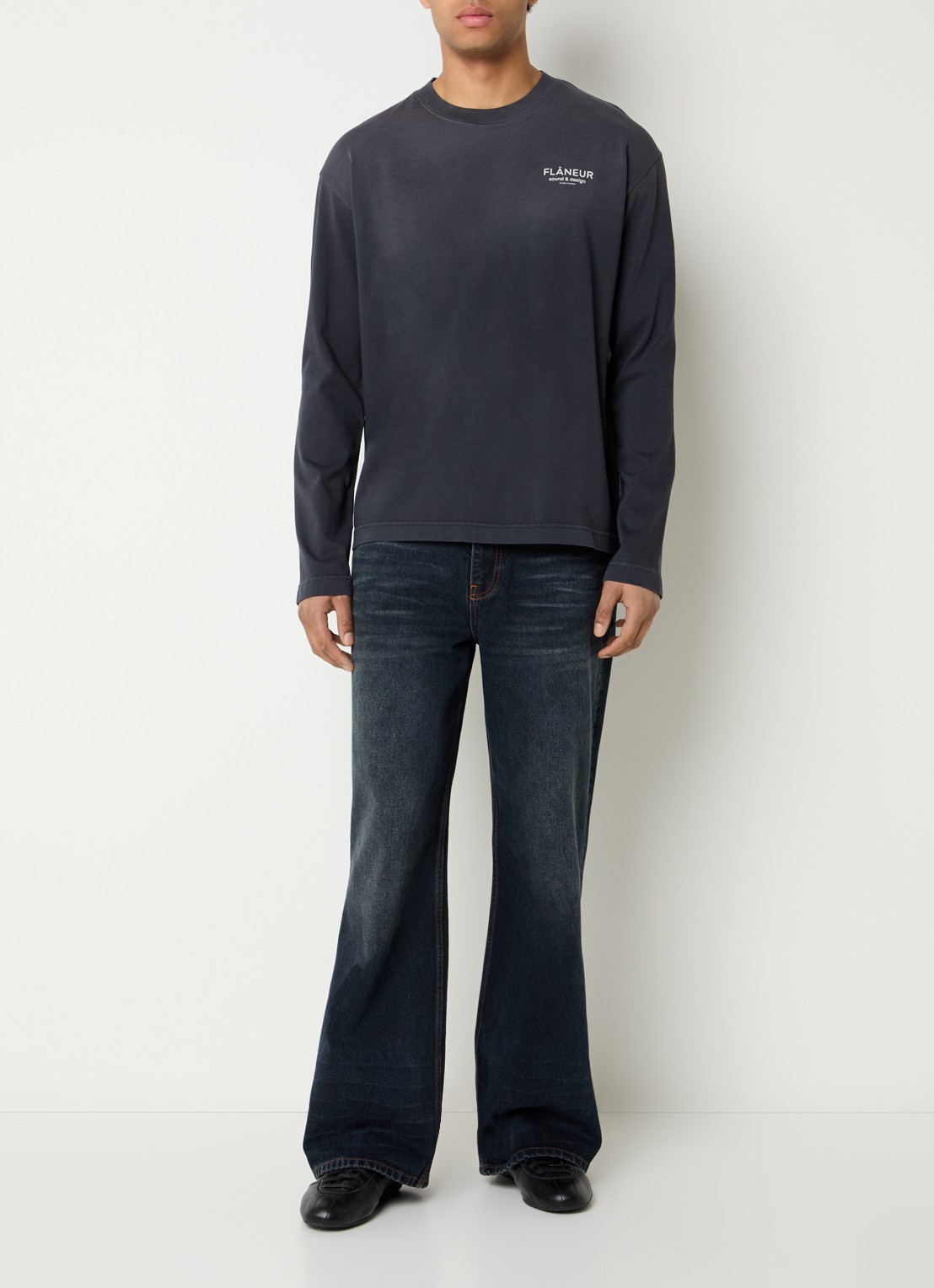 FLÂNEUR Loose fit jeans met donkere wassing - voorkant 3 indigo