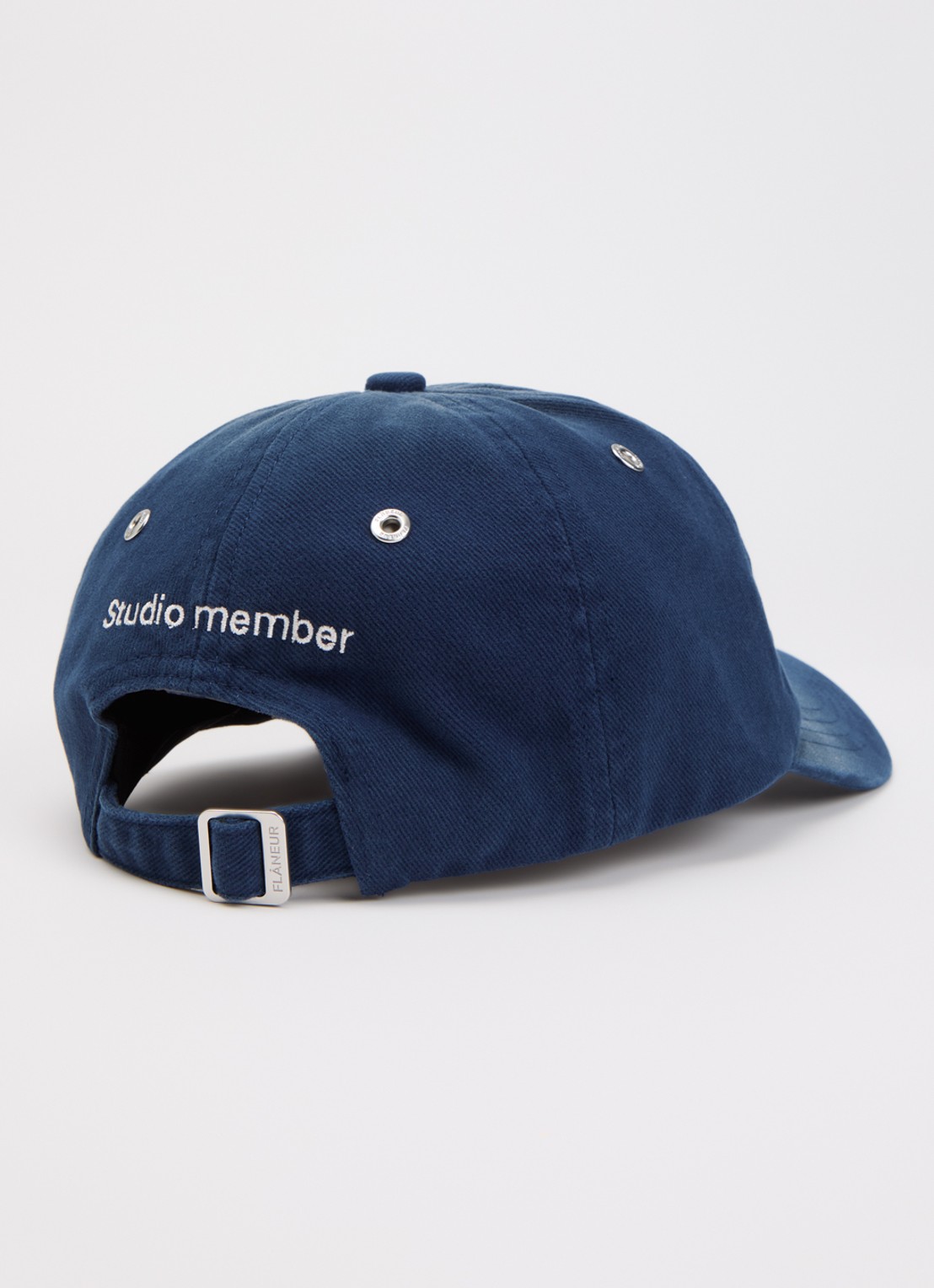 FLÂNEUR S&D Studio Member Pet met logoborduring - detail donkerblauw