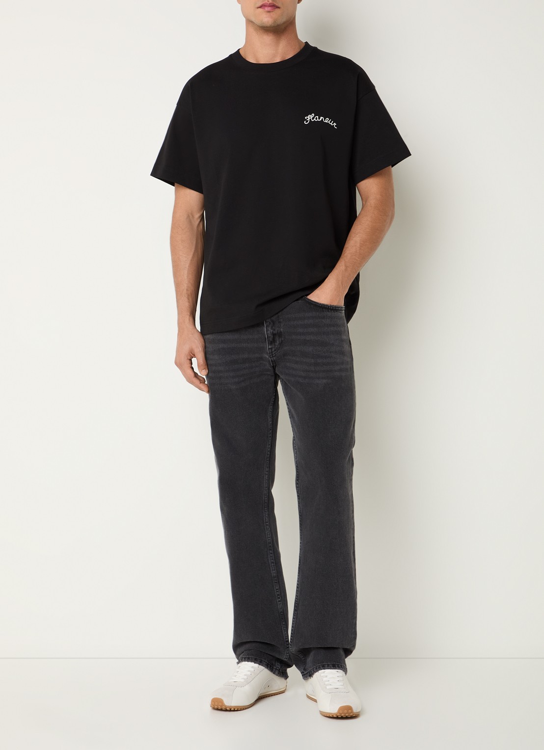 FLÂNEUR Signature T-shirt met logo - voorkant 2 zwart