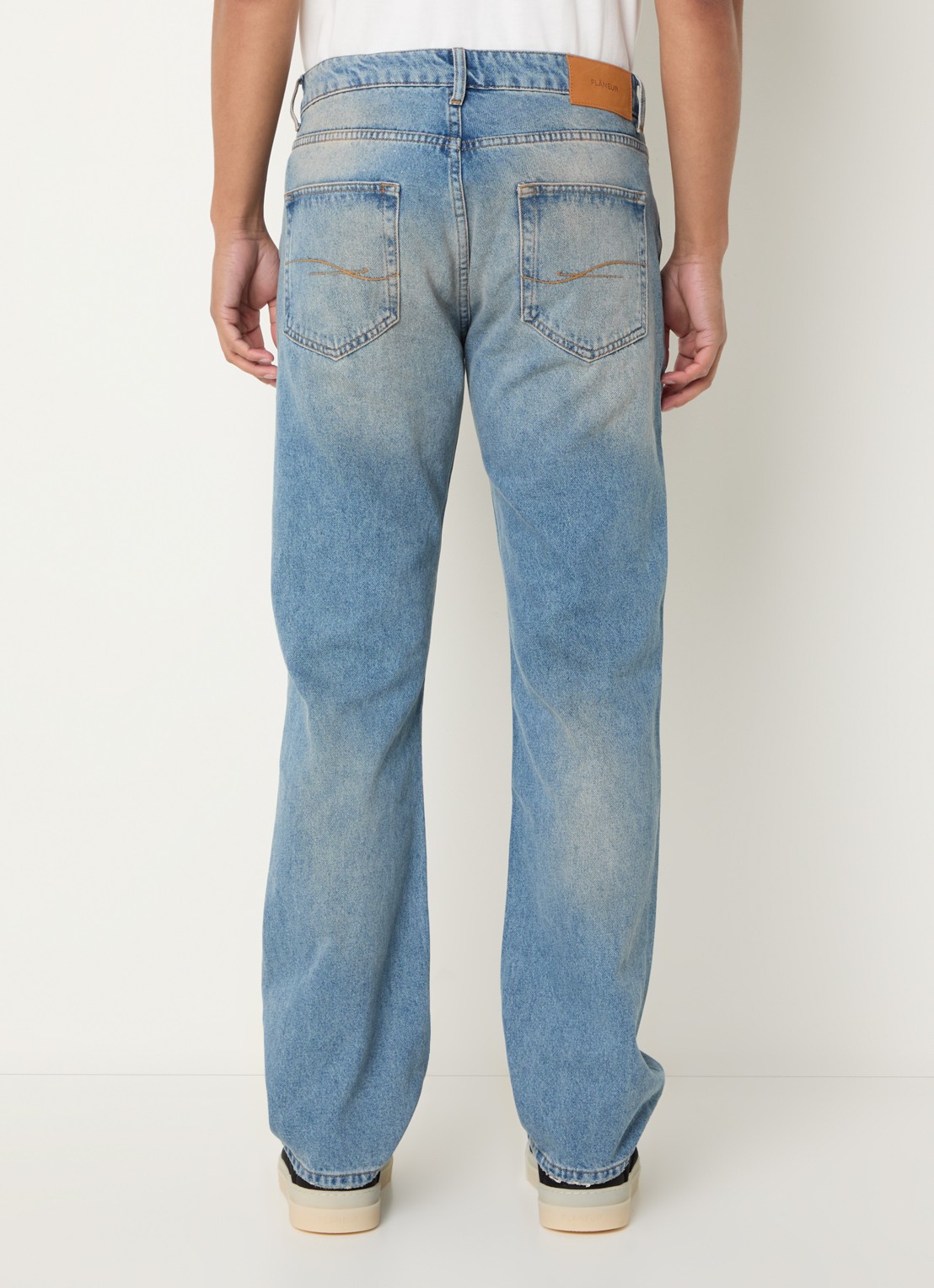 FLÂNEUR Straight leg jeans met steekzakken - achterkant indigo