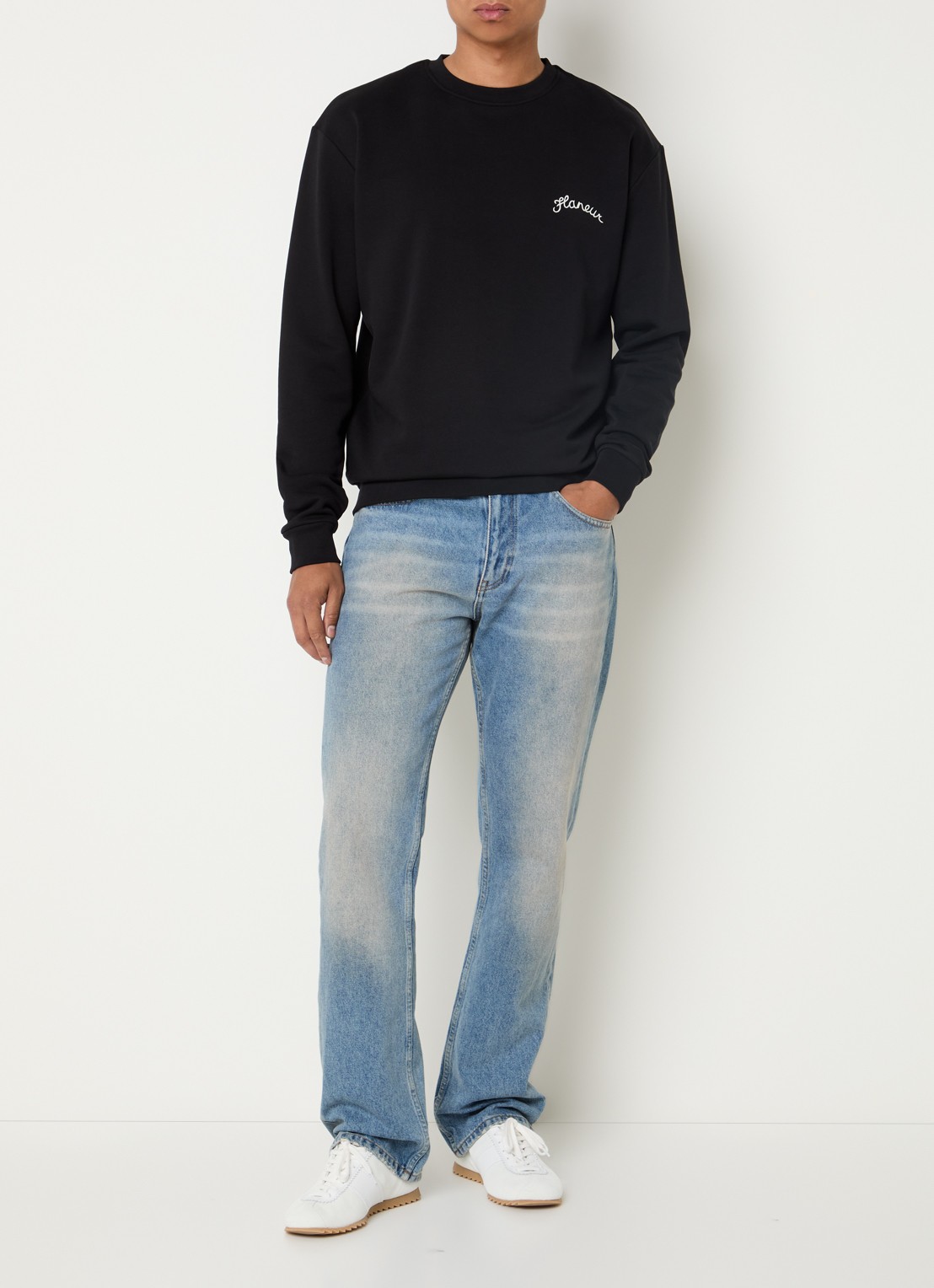 FLÂNEUR Sweater met logoborduring - voorkant 3 zwart