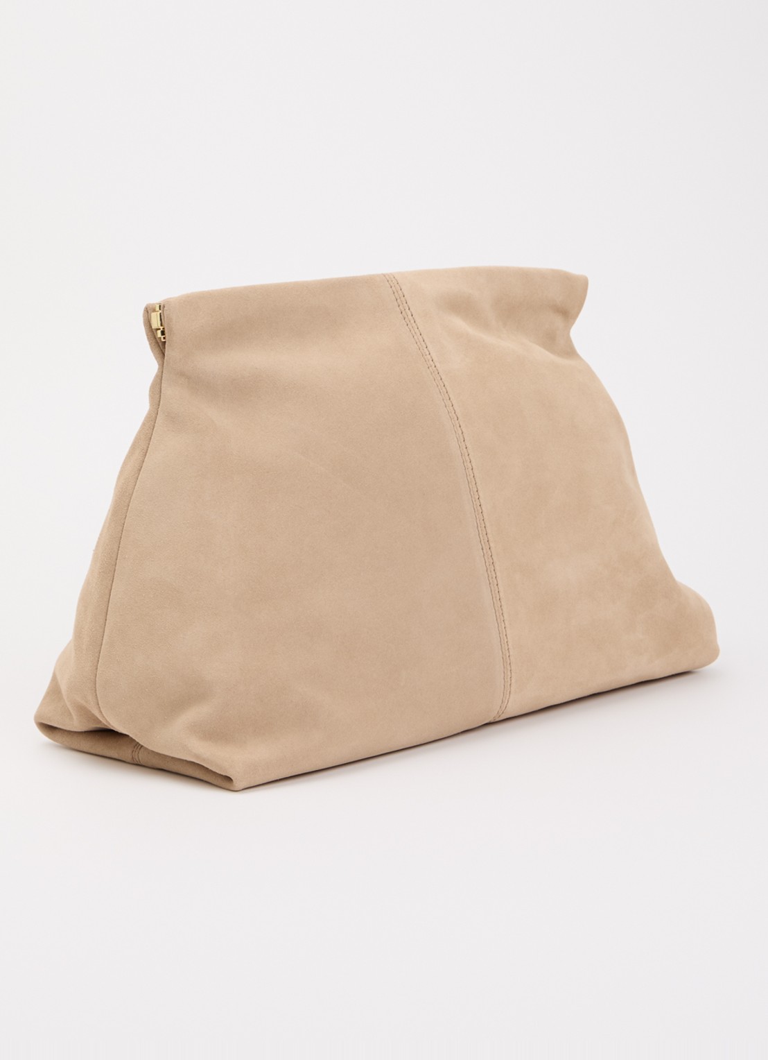 Flattered Clay clutch van kalfssuède - achterkant zand
