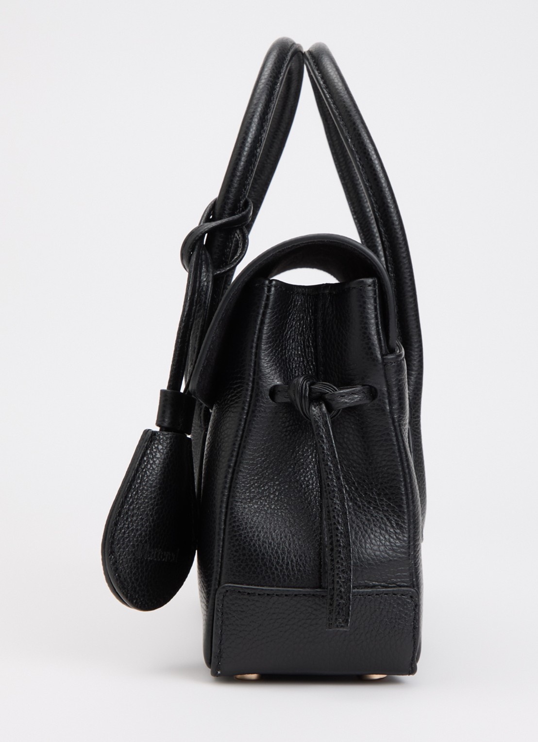 Flattered Lydia mini handtas van leer met afneembare schouderriem  - detail 4 zwart