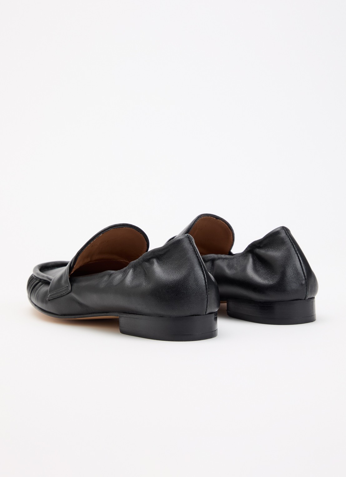 Flattered Samoa slip-on van leer  - achterkant zwart