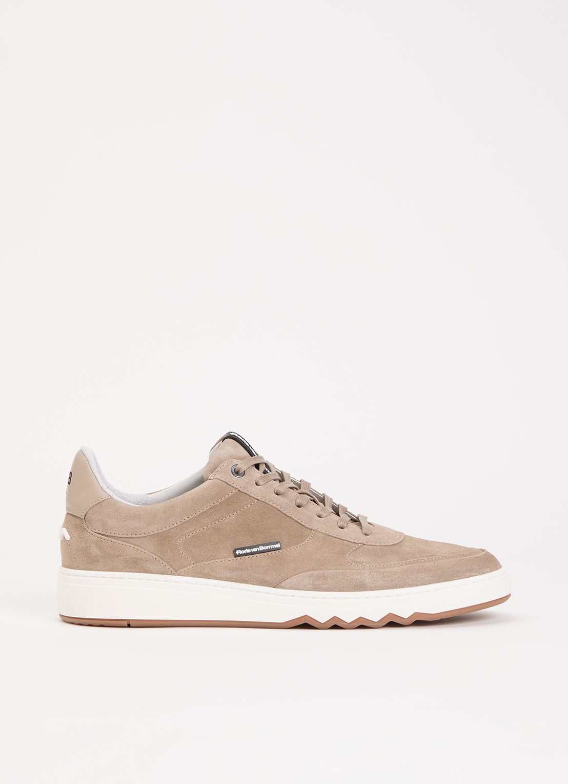 Floris van Bommel De Kupster 05.24 sneaker van leer - voorkant 2 donkerbeige
