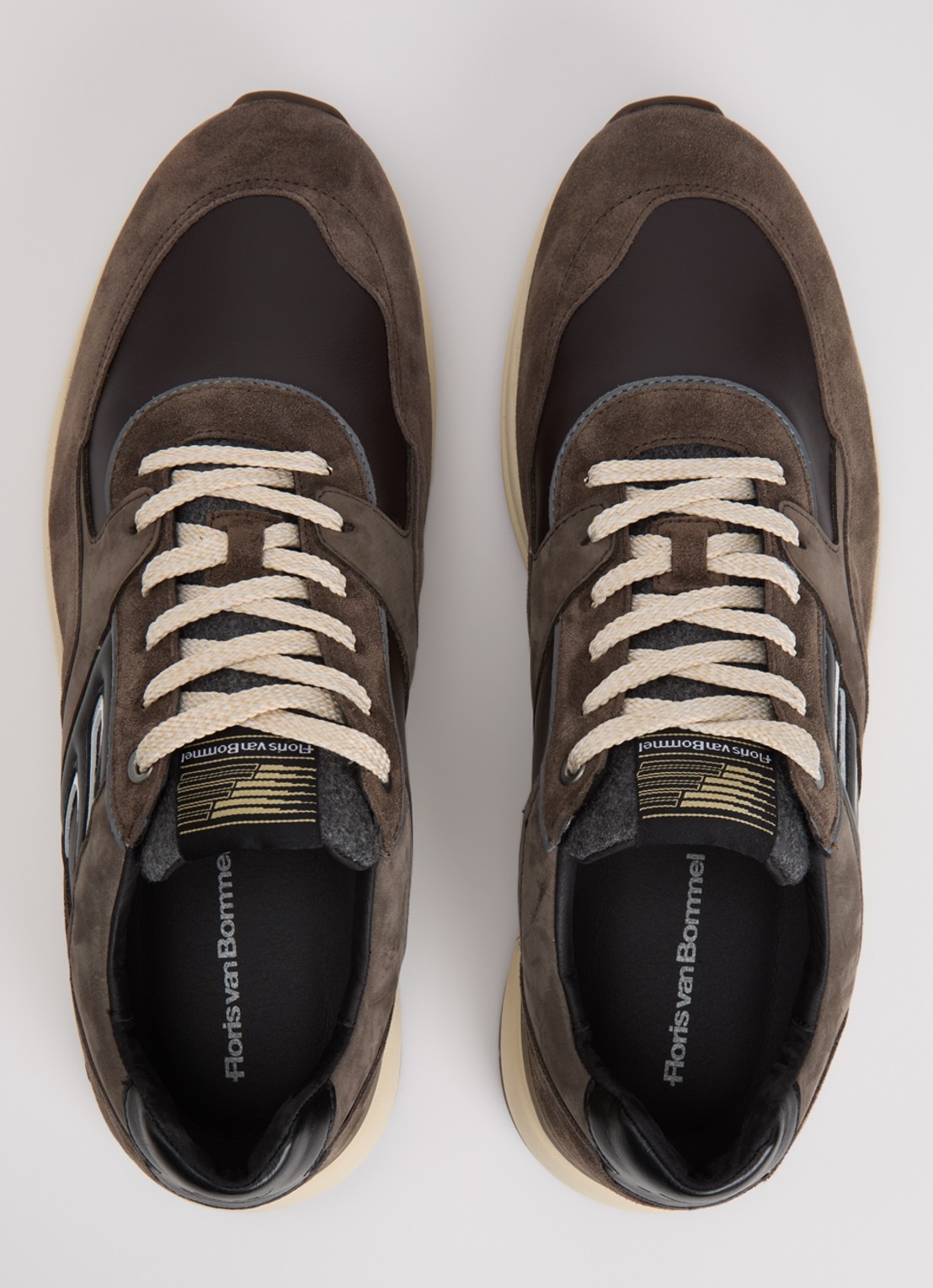 Floris van Bommel De Trikker 01.07 sneaker van suède met details van leer - detail 2 bruin