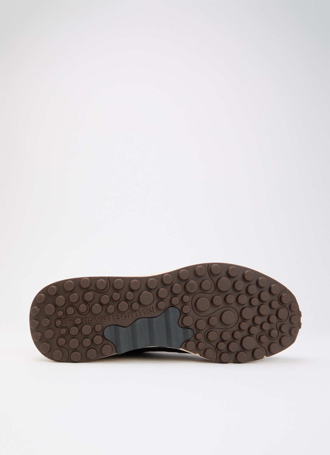 Floris van Bommel De Trikker 05.00 sneaker van suède - detail 3 donkerbruin