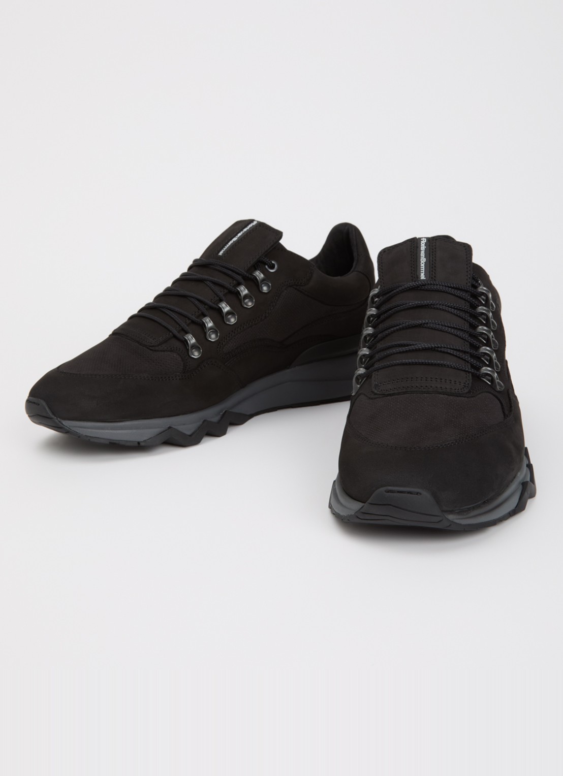 Floris van Bommel De Zager 01.26 sneaker van nubuck - detail 2 zwart