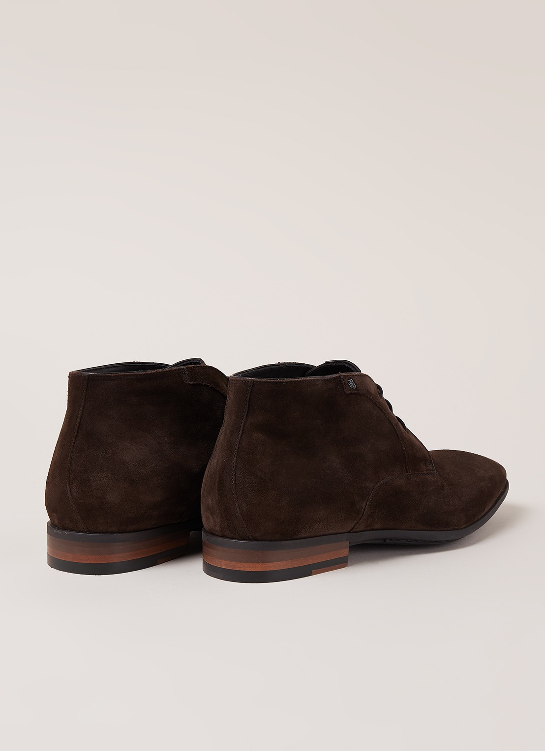 Floris van Bommel Raffa 05.02 chukka veterschoen van suède - detail 3 bruin