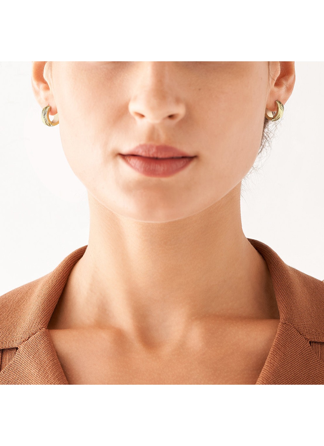 Fossil Sadie oorringen JF04116710 - detail 3 goud