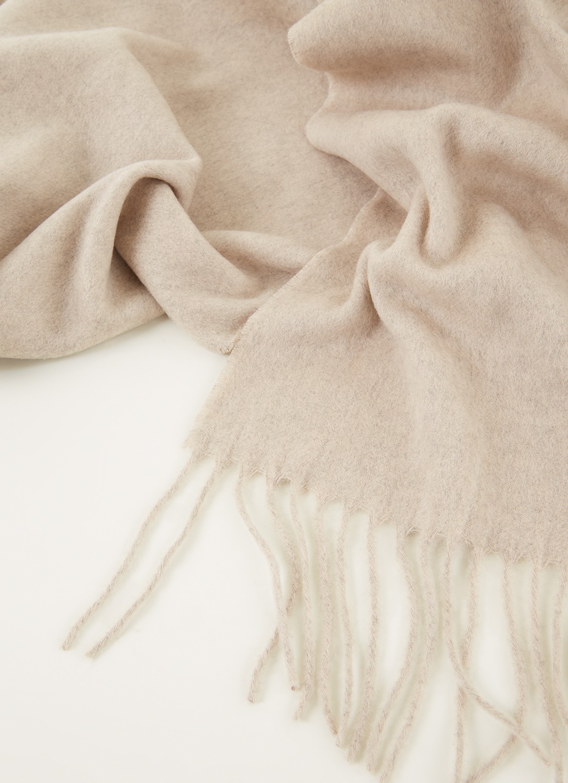 Fraas Sjaal met franjes 200 x 35 cm  - detail beige