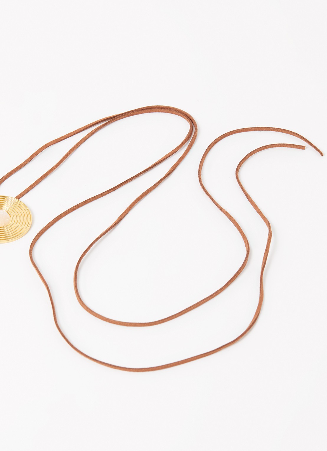 Franky Amsterdam The Kourtney Moonstone hanger verguld - detail 2 goud