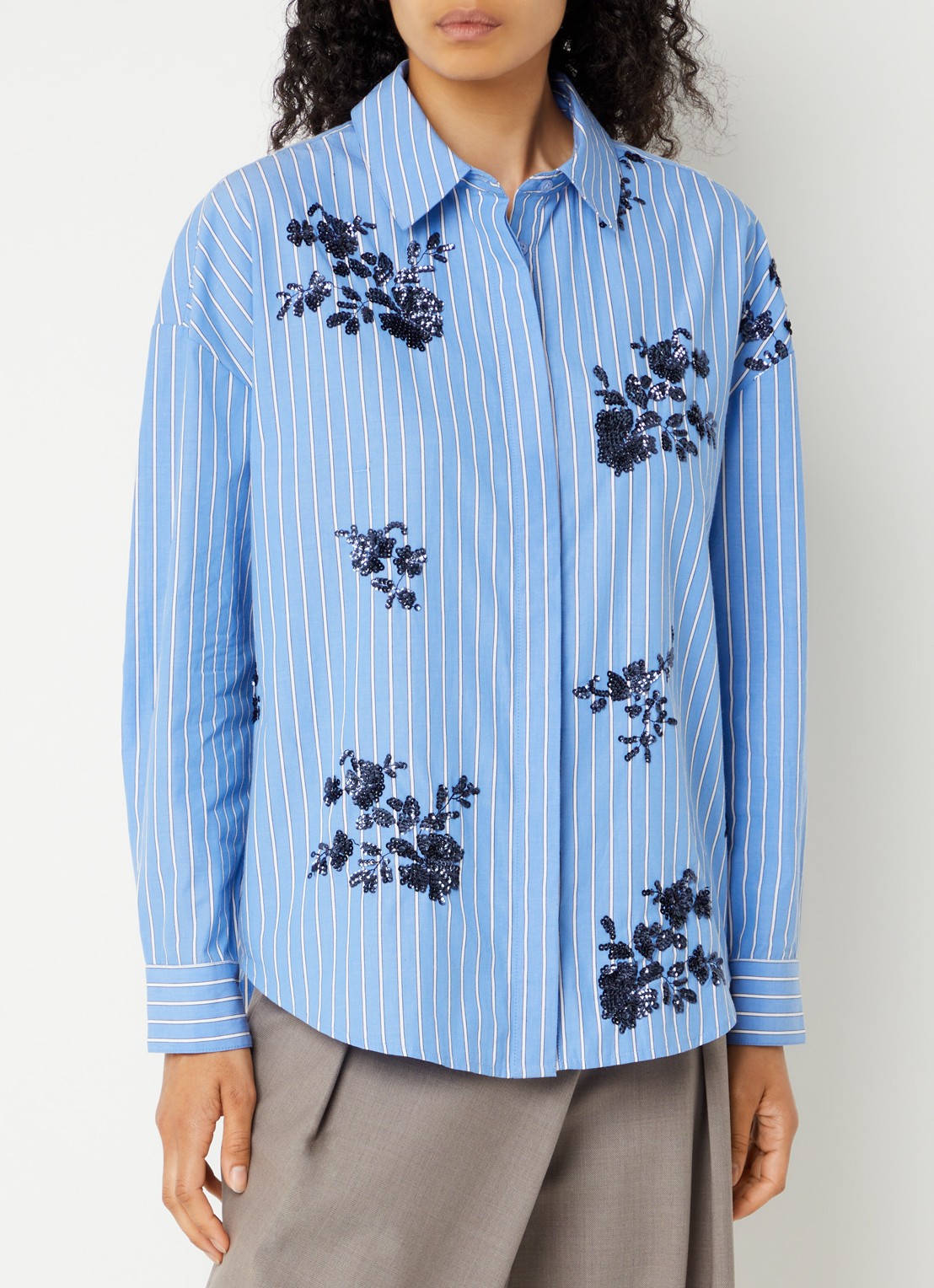 French Connection Blouse met streepprint en pailletten - detail 4 blauw