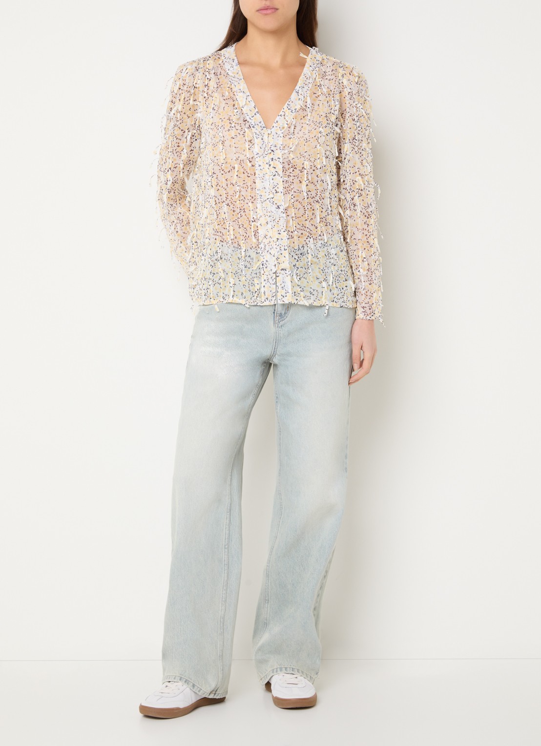 French Connection Bonny semi-transparante blouse met bloemenprint - voorkant 4 geel