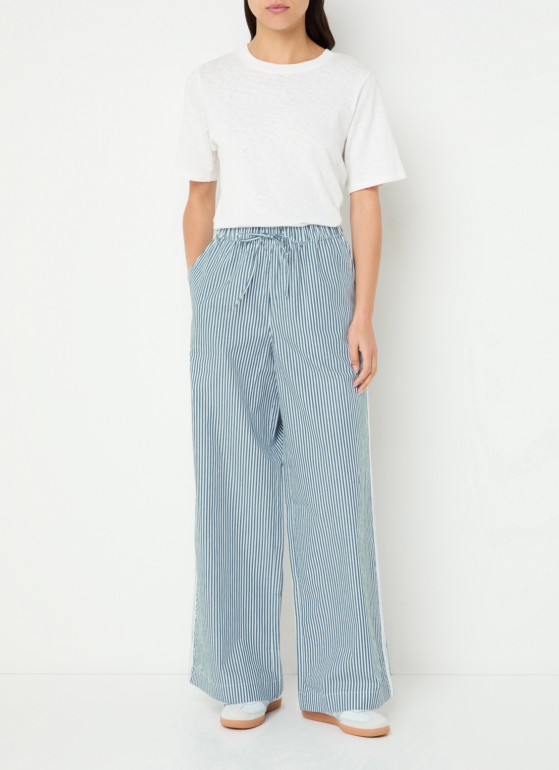 French Connection Cambria high waist wide fit pantalon met streepprint - voorkant 3 petrol