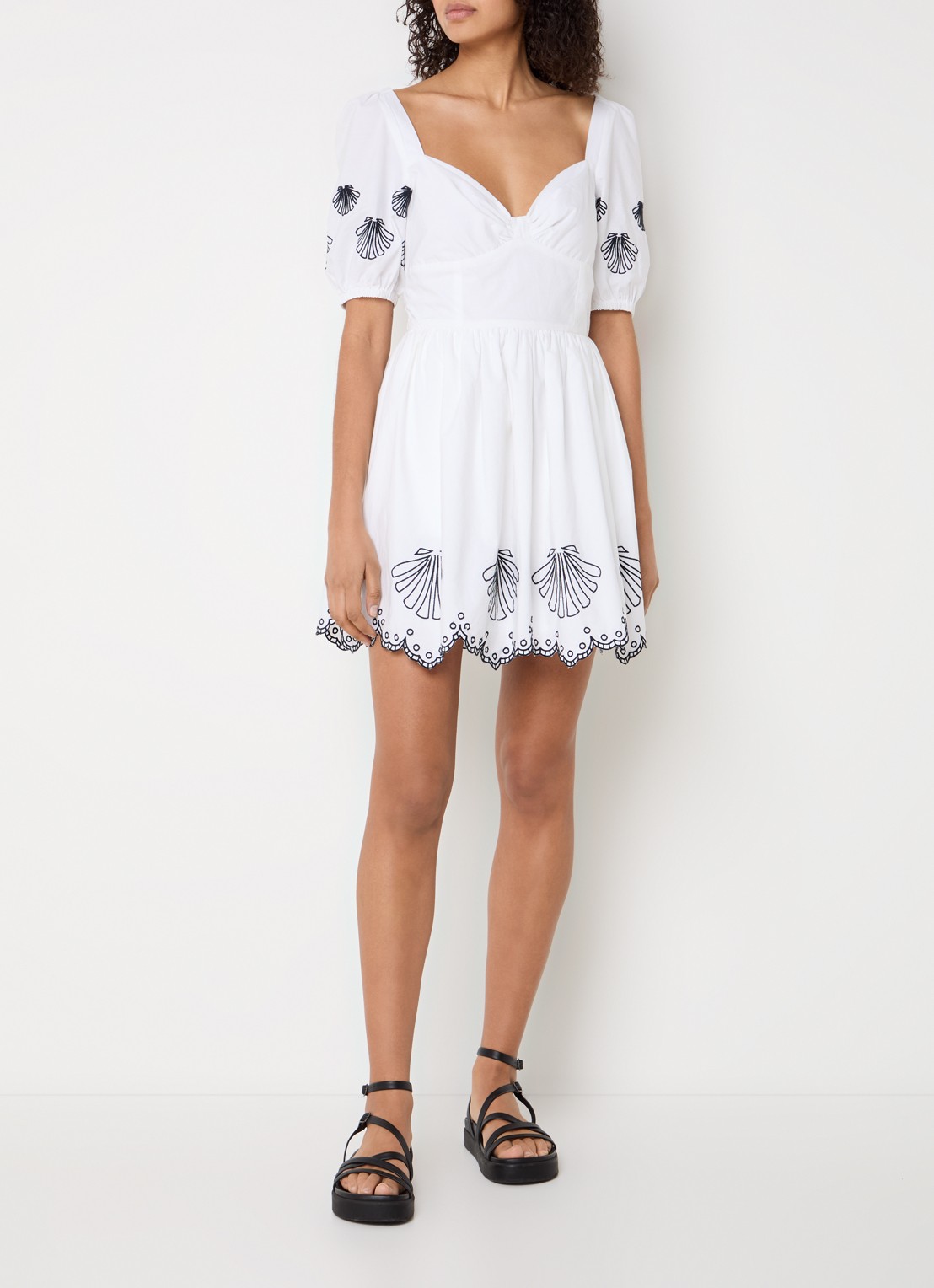 French Connection Cambria mini jurk met borduring - voorkant 2 wit