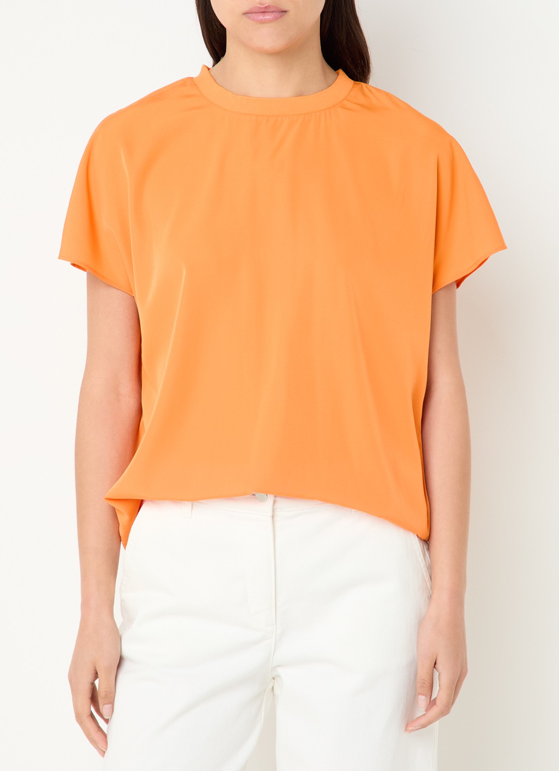 French Connection Capriana top met ronde hals - detail 2 oranje