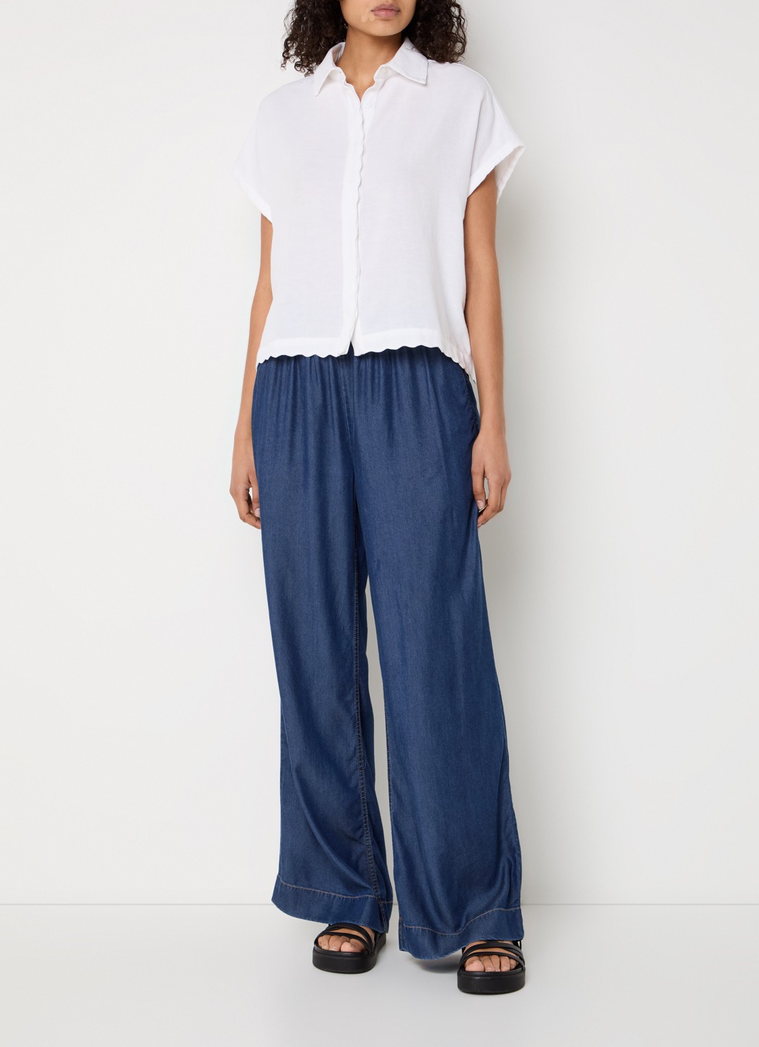 French Connection Collorado high waist loose fit broek van chambray - voorkant 2 indigo