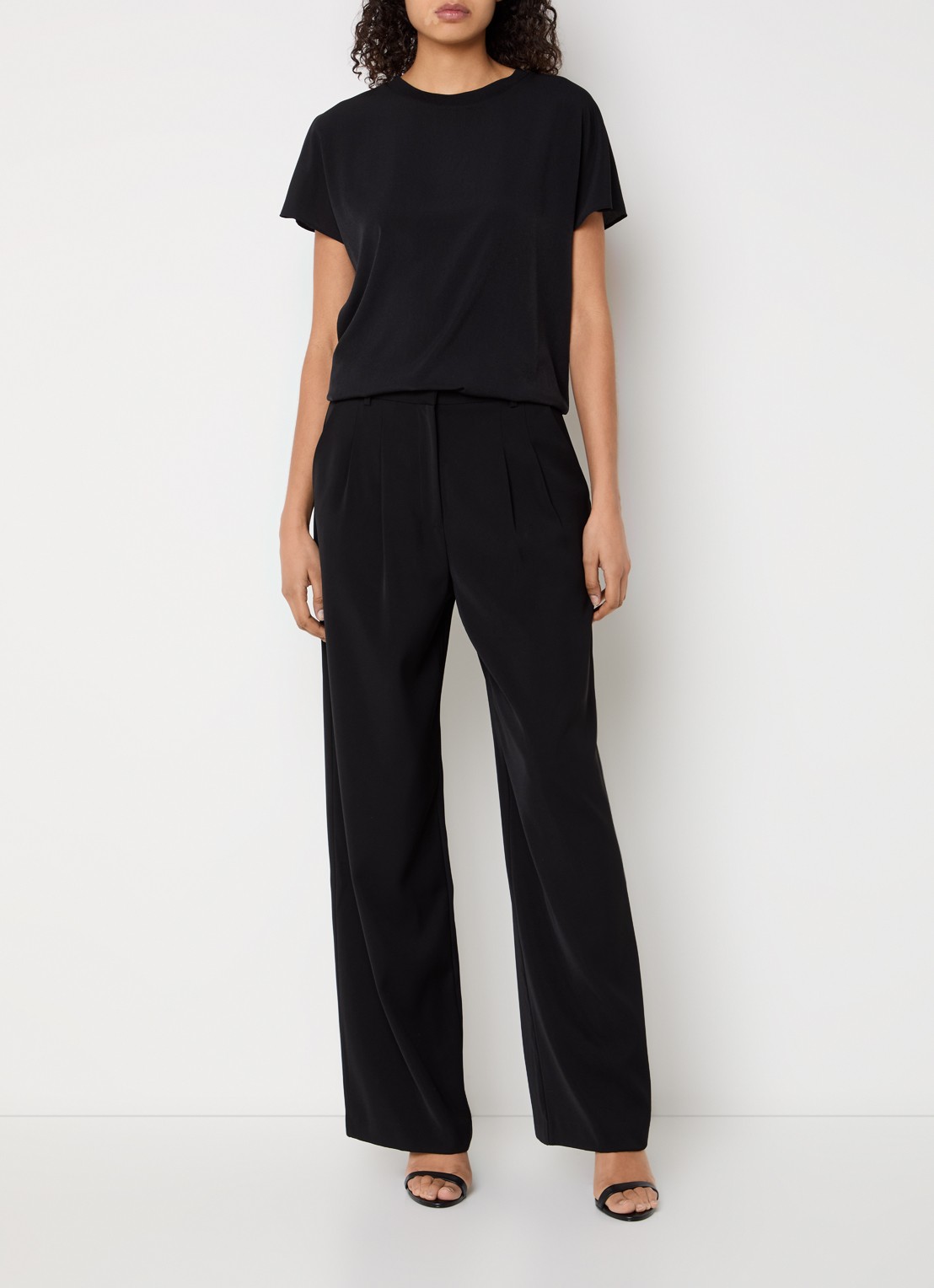 French Connection Crepe T-shirt met ronde hals - voorkant 4 zwart