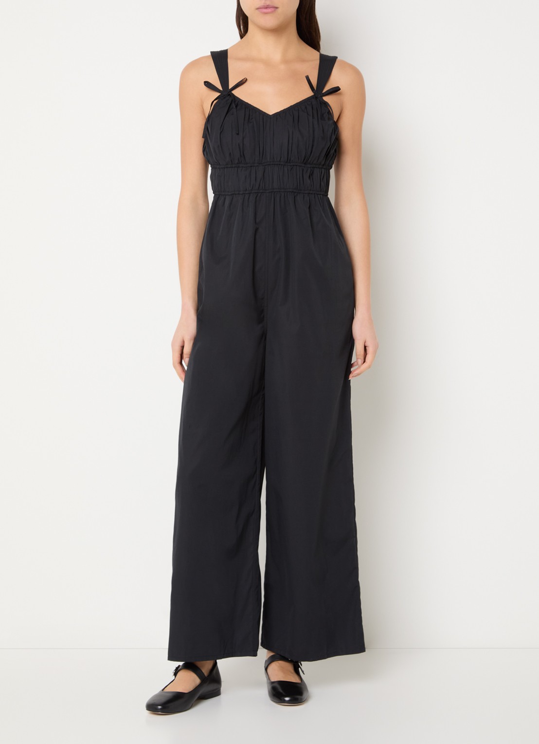 French Connection Era straight fit jumpsuit met steekzakken - detail zwart