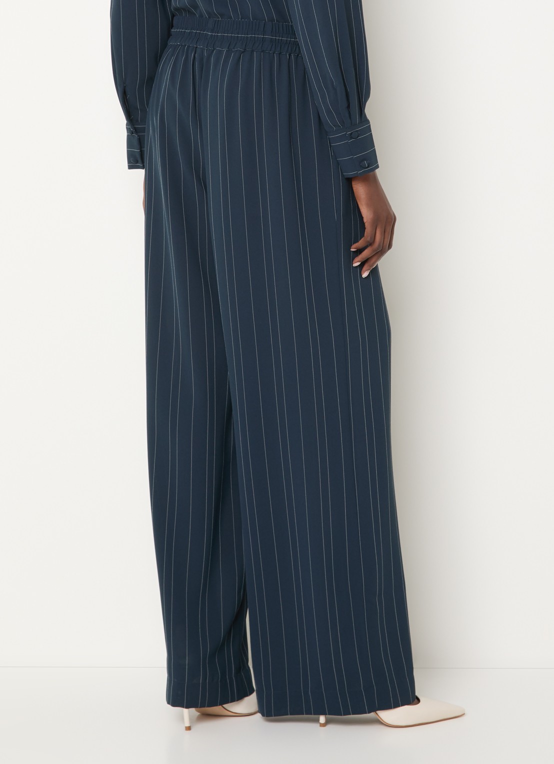 French Connection Erma high waist wide fit pantalon met krijtstreep - achterkant 2 donkerblauw