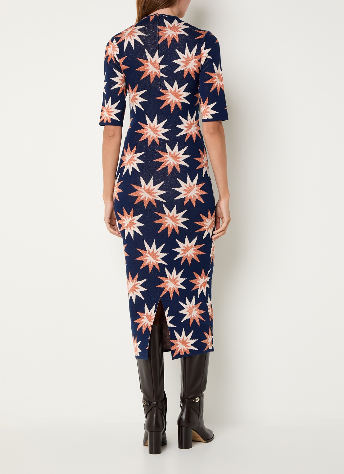 French Connection Fijngebreide maxi jurk met grafische print en lurex - achterkant 4 donkerblauw