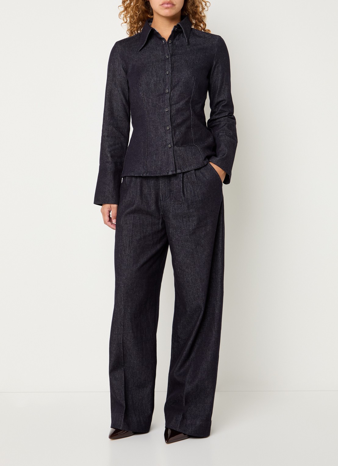 French Connection Fletcher loose fit jeans met donkere wassing - voorkant 3 indigo