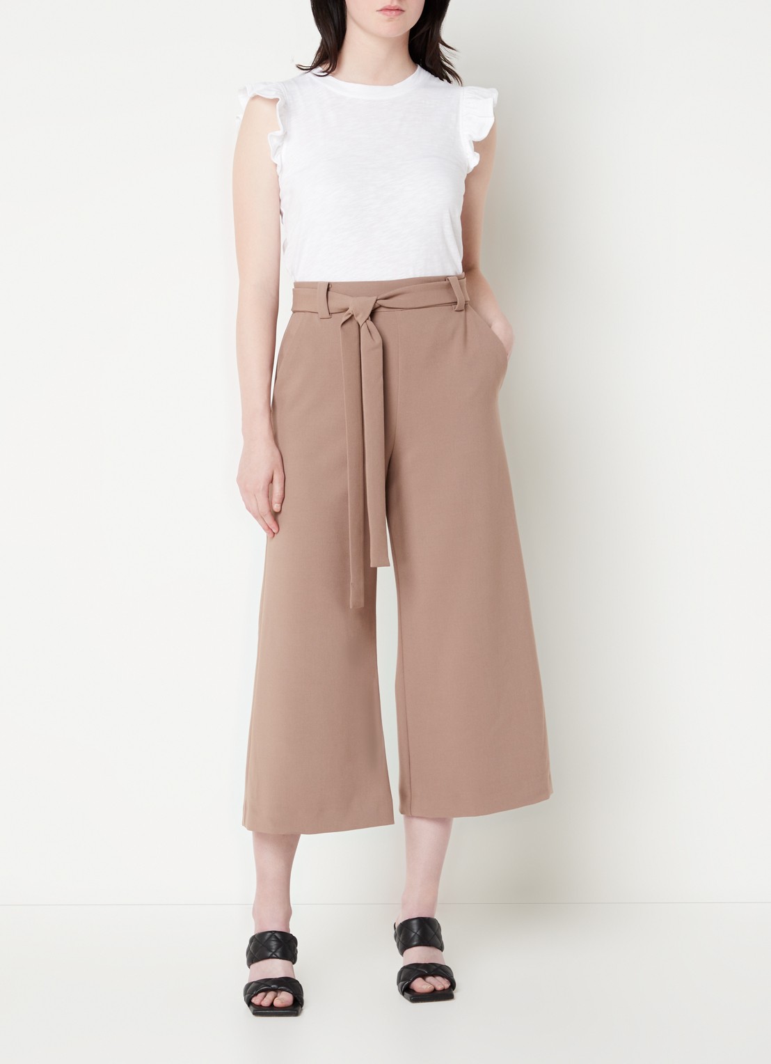 French Connection High waist wide fit culotte met strikceintuur - voorkant 3 lichtbruin