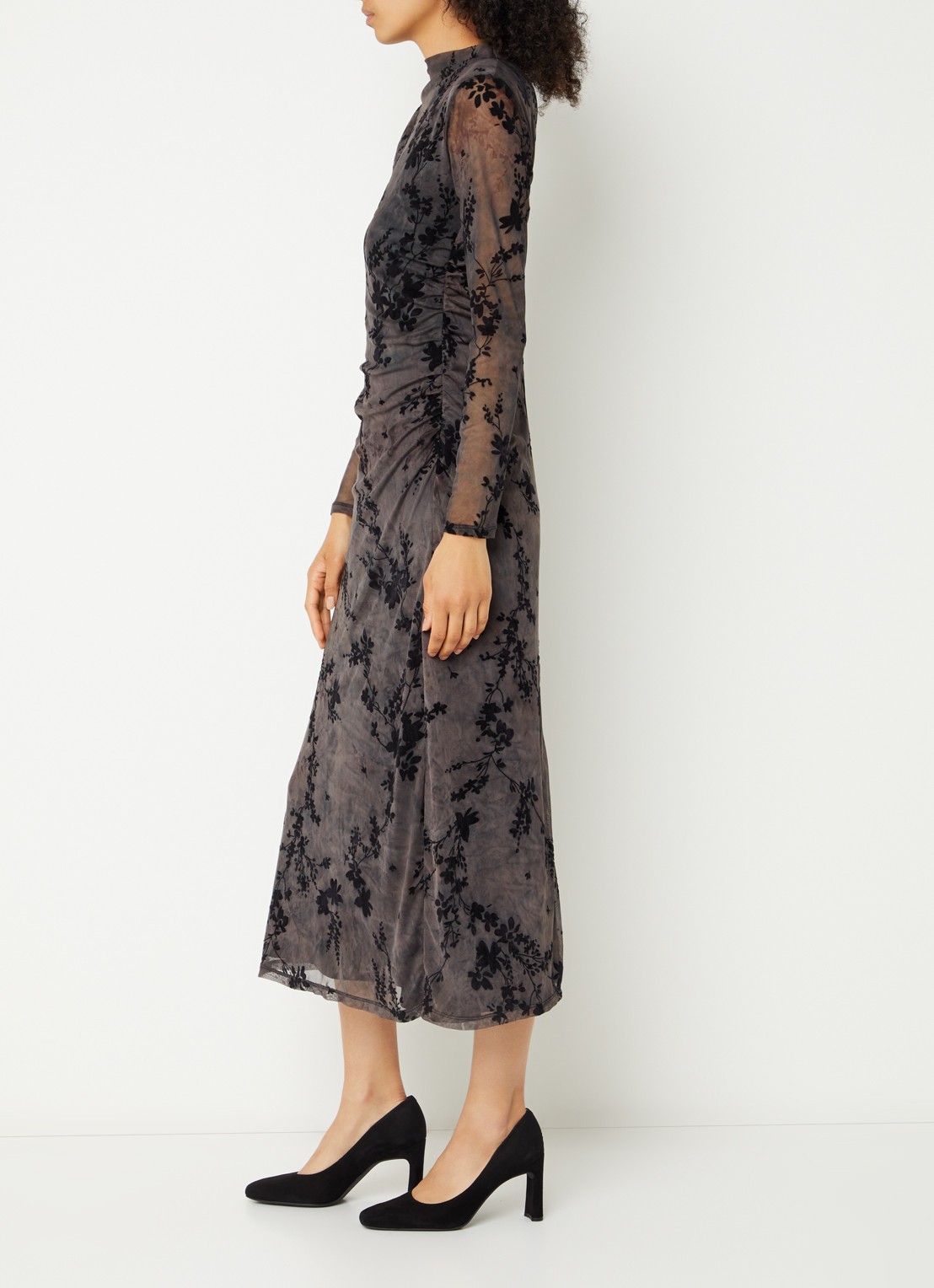 French Connection Kenny midi jurk van mesh met flock bloemenprint - voorkant 3 zwart