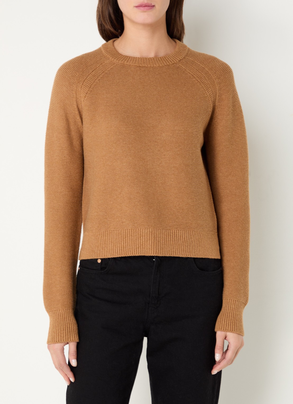 French Connection Lilly grofgebreide trui met stretch  - detail 4 camel