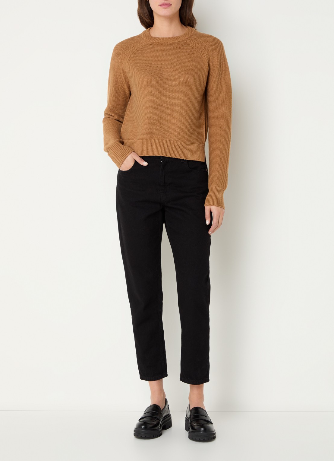 French Connection Lilly grofgebreide trui met stretch  - voorkant 2 camel
