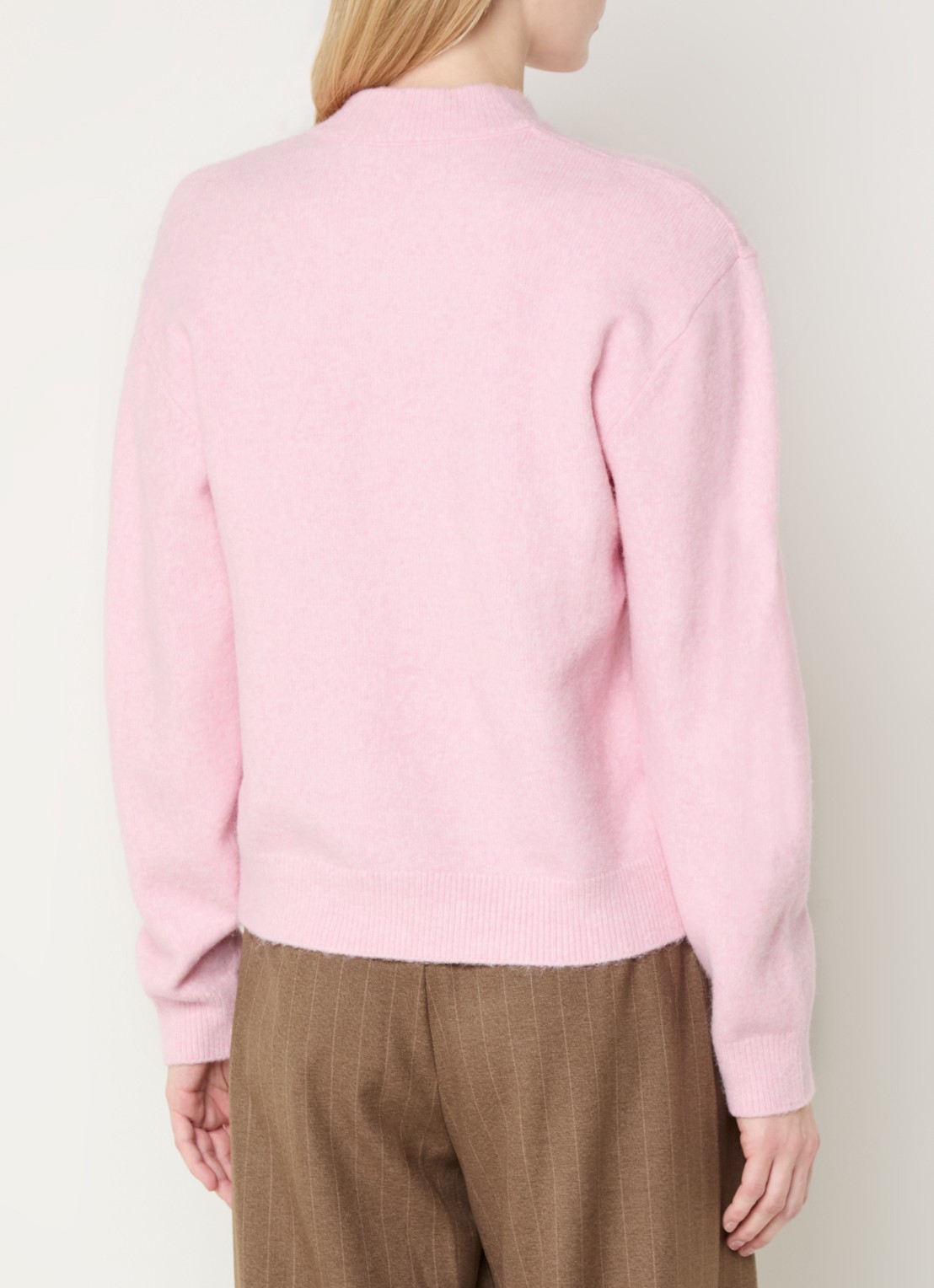 French Connection Maisha grofgebreide trui met V-hals - achterkant 4 roze