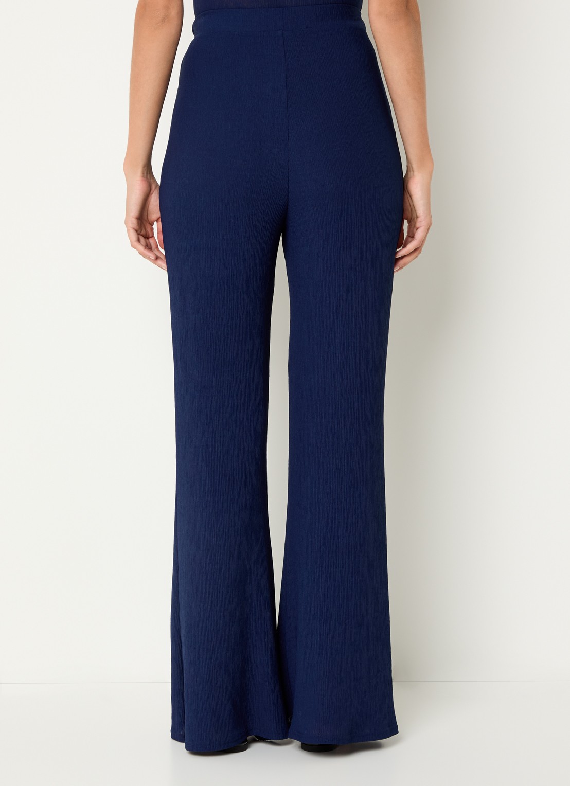 French Connection Meera flared fit pantalon met structuur - achterkant 4 royalblauw
