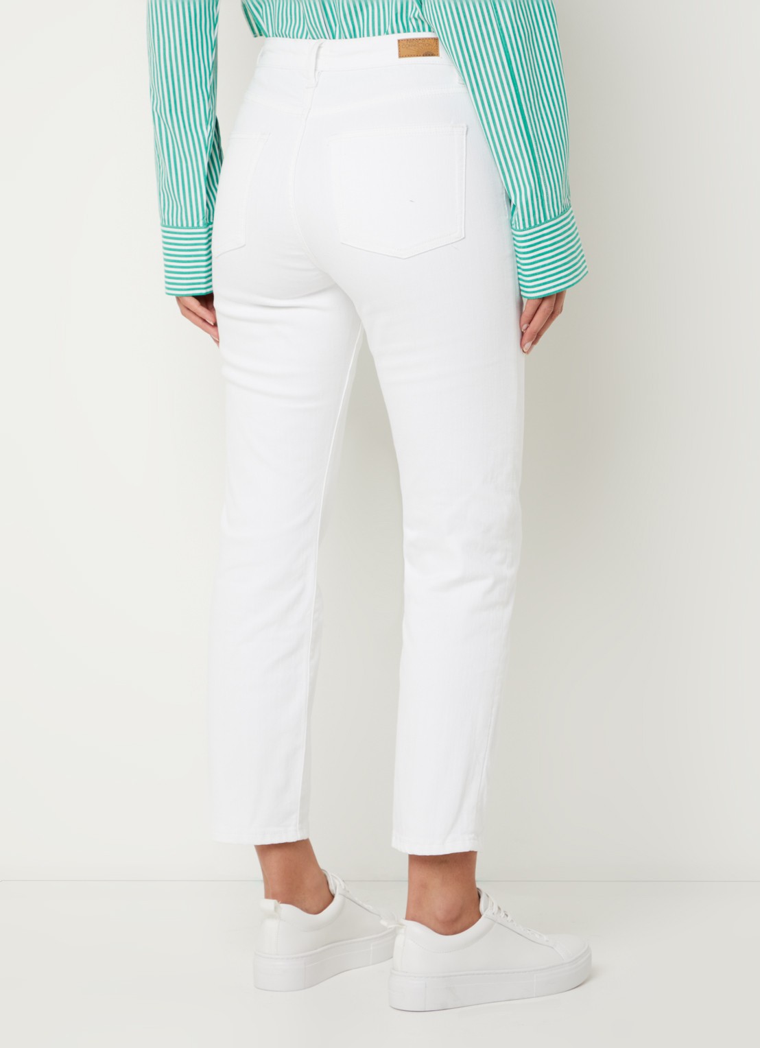 French Connection Mid waist straight leg cropped jeans met gekleurde wassing - achterkant 5 wit