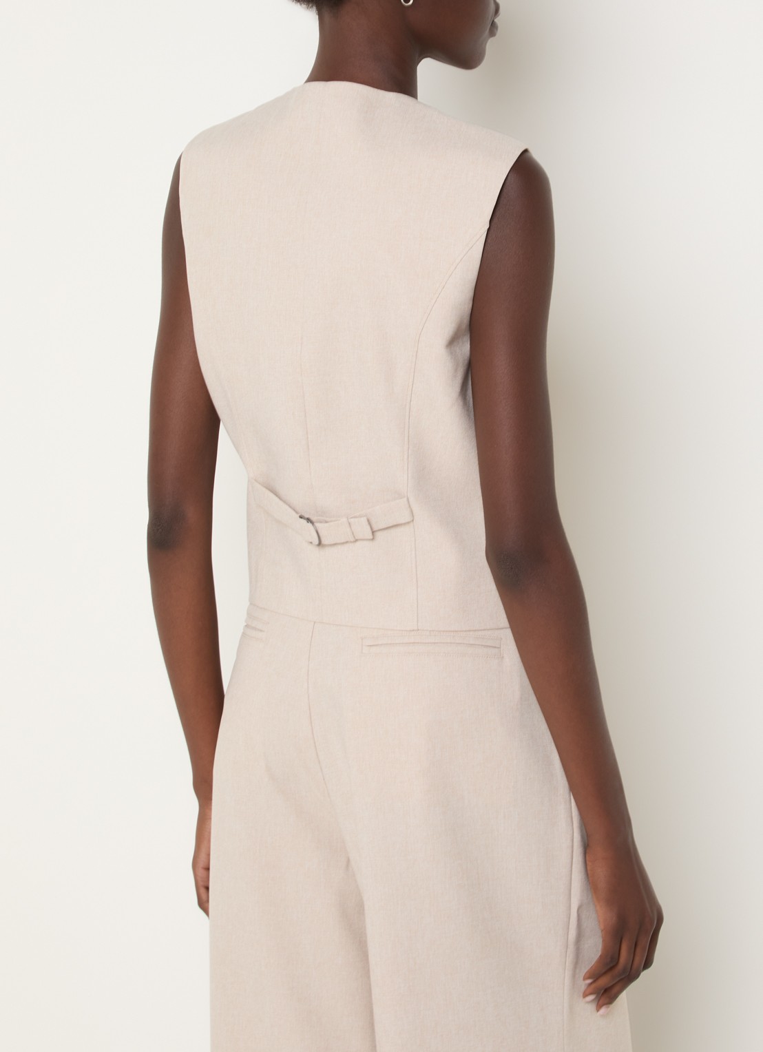French Connection Misha gilet met ceintuur - achterkant 4 beige