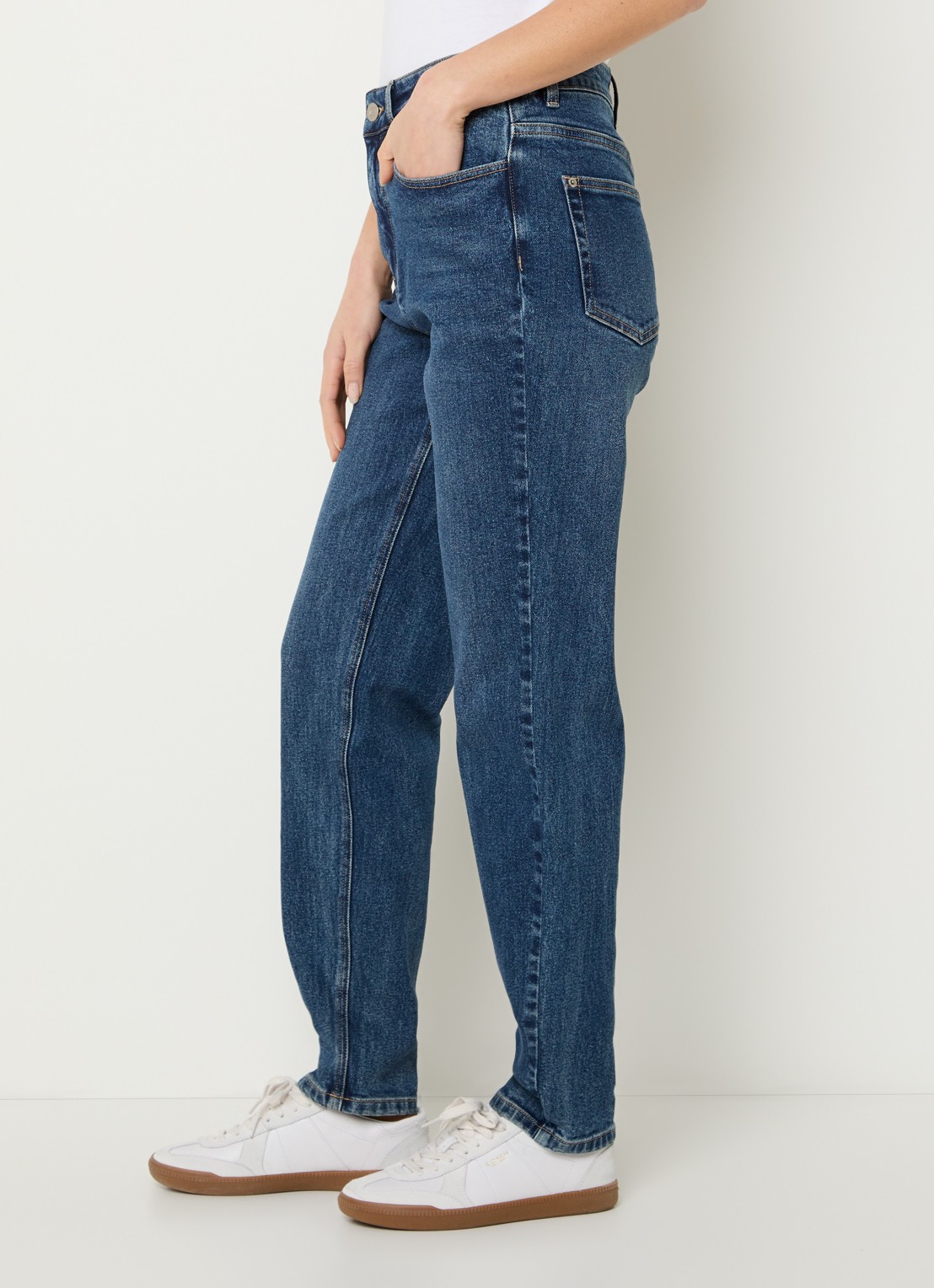 French Connection Sylvie high waist slim fit jeans met donkere wassing - detail 2 indigo