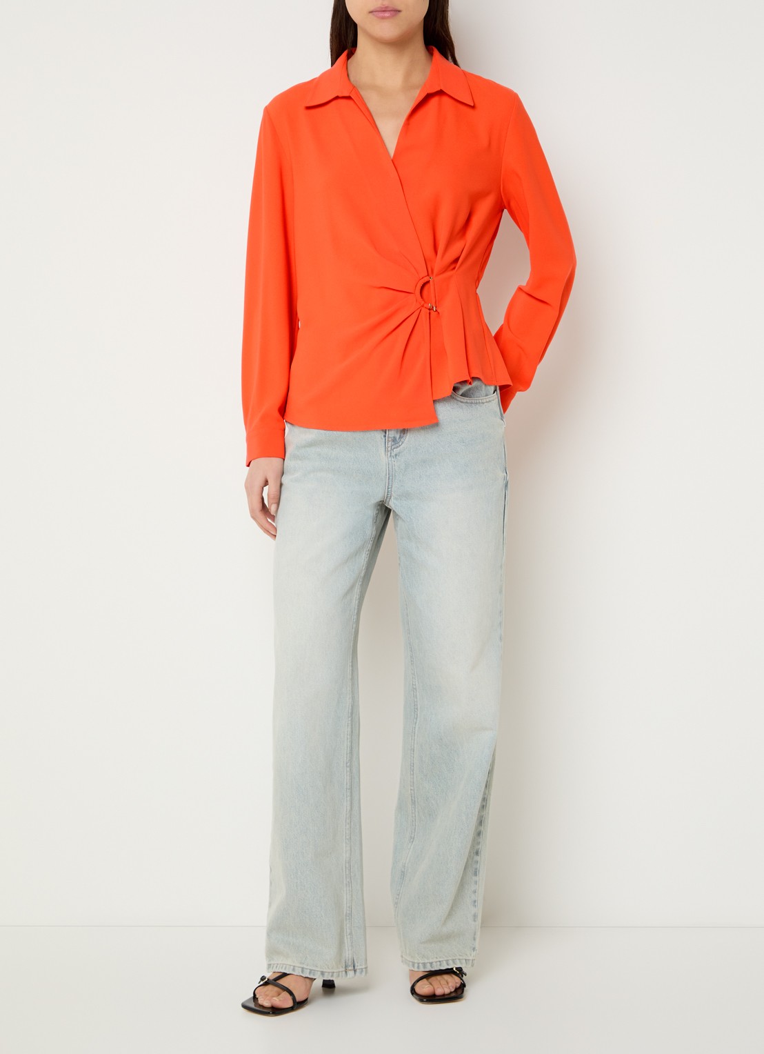 French Connection Thelma blouse met plooidetail - voorkant 2 oranje