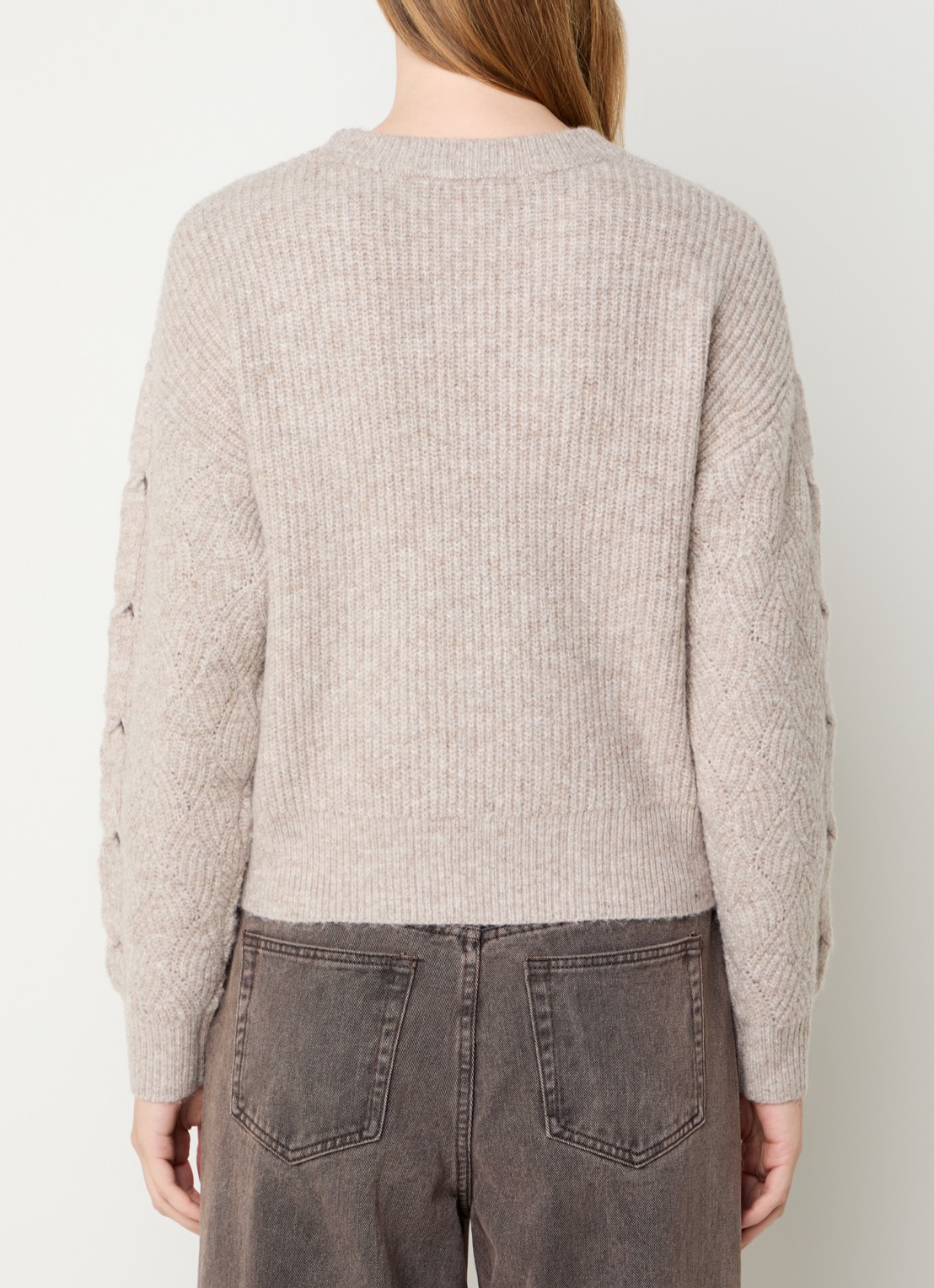 French Connection Tina grofgebreide trui in wolblend met gestrikt detail - achterkant taupe