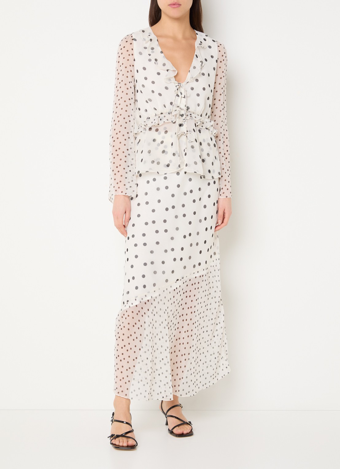 French Connection Valeria asymmetrische midi rok met stippenprint en volant - voorkant 3 gebroken wit