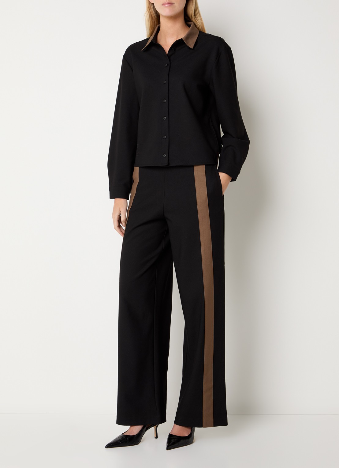French Connection Veda high waist loose fit trackpants met steekzakken - voorkant 3 zwart