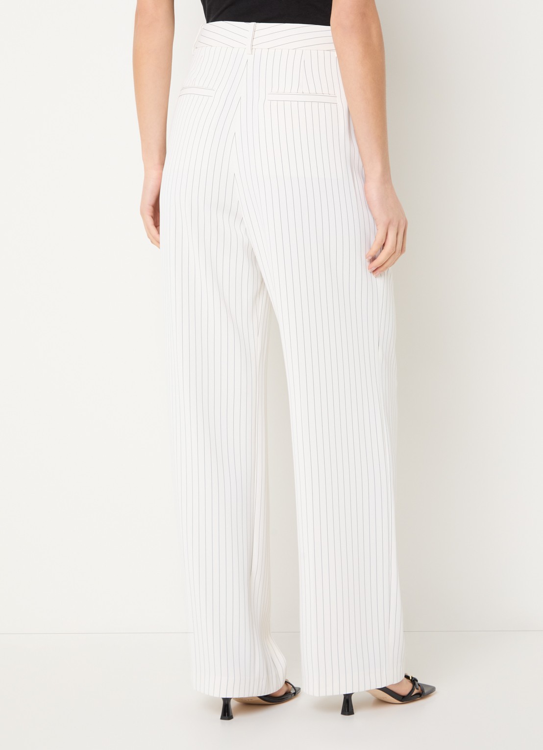 French Connection Vinnie high waist loose fit pantalon met krijtstreep en steekzakken - achterkant gebroken wit