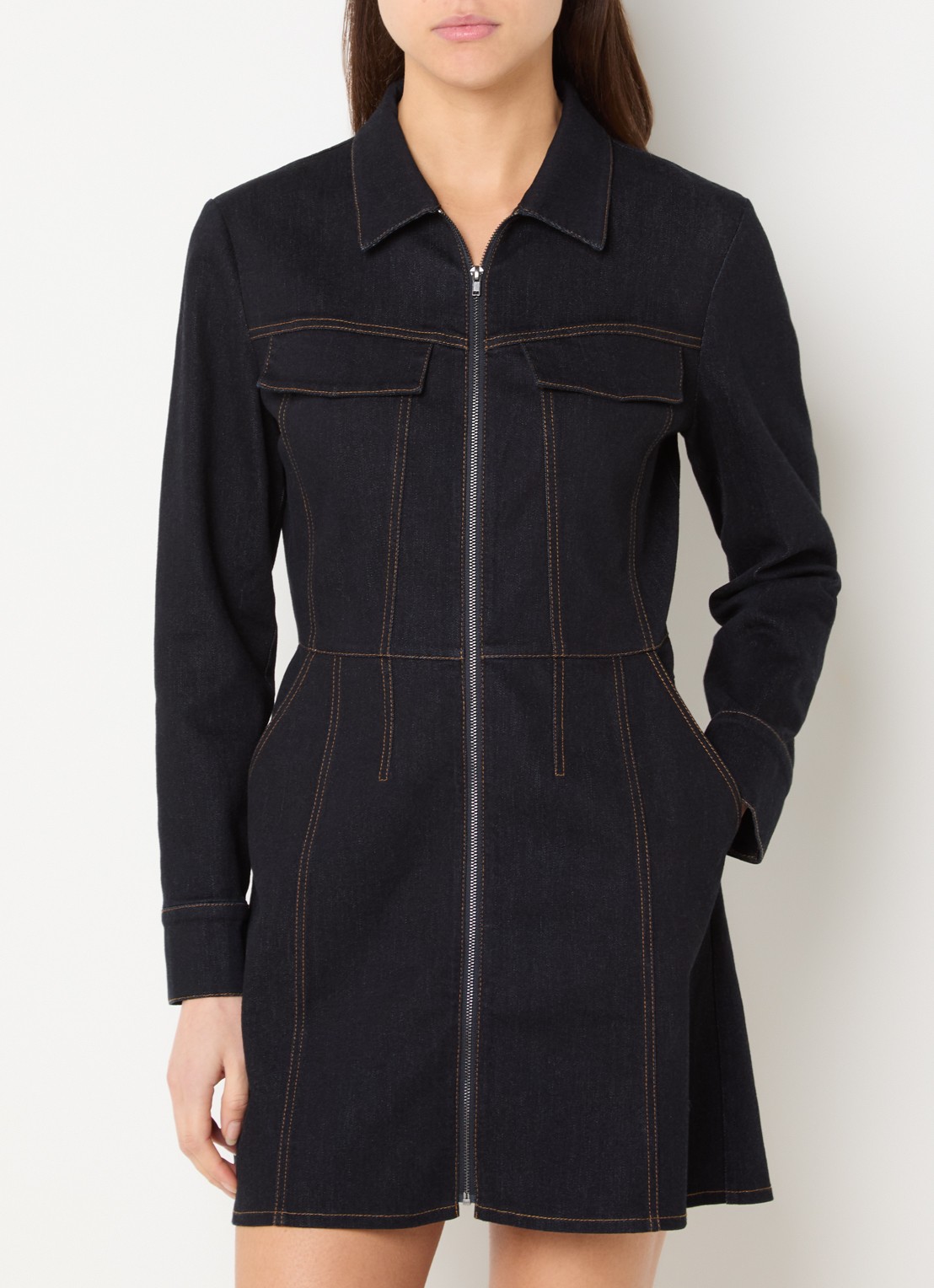 French Connection Yami mini denim jurk met steekzakken - detail 3 donkerblauw