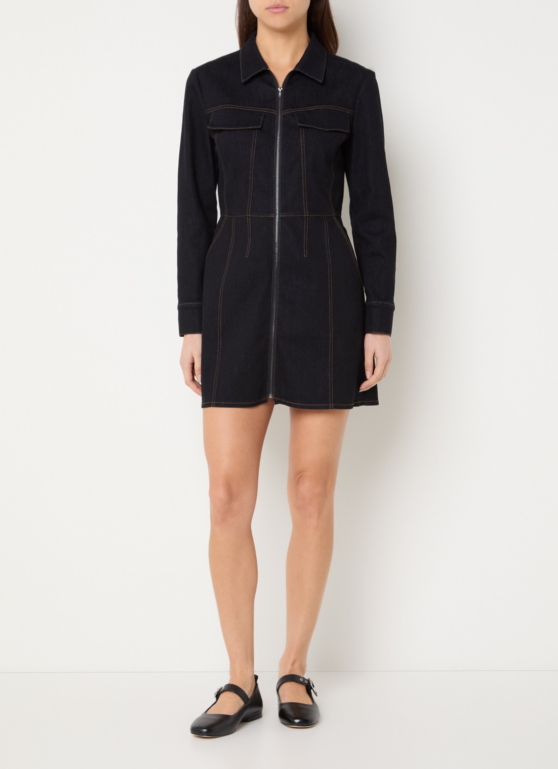 French Connection Yami mini denim jurk met steekzakken - voorkant 2 donkerblauw
