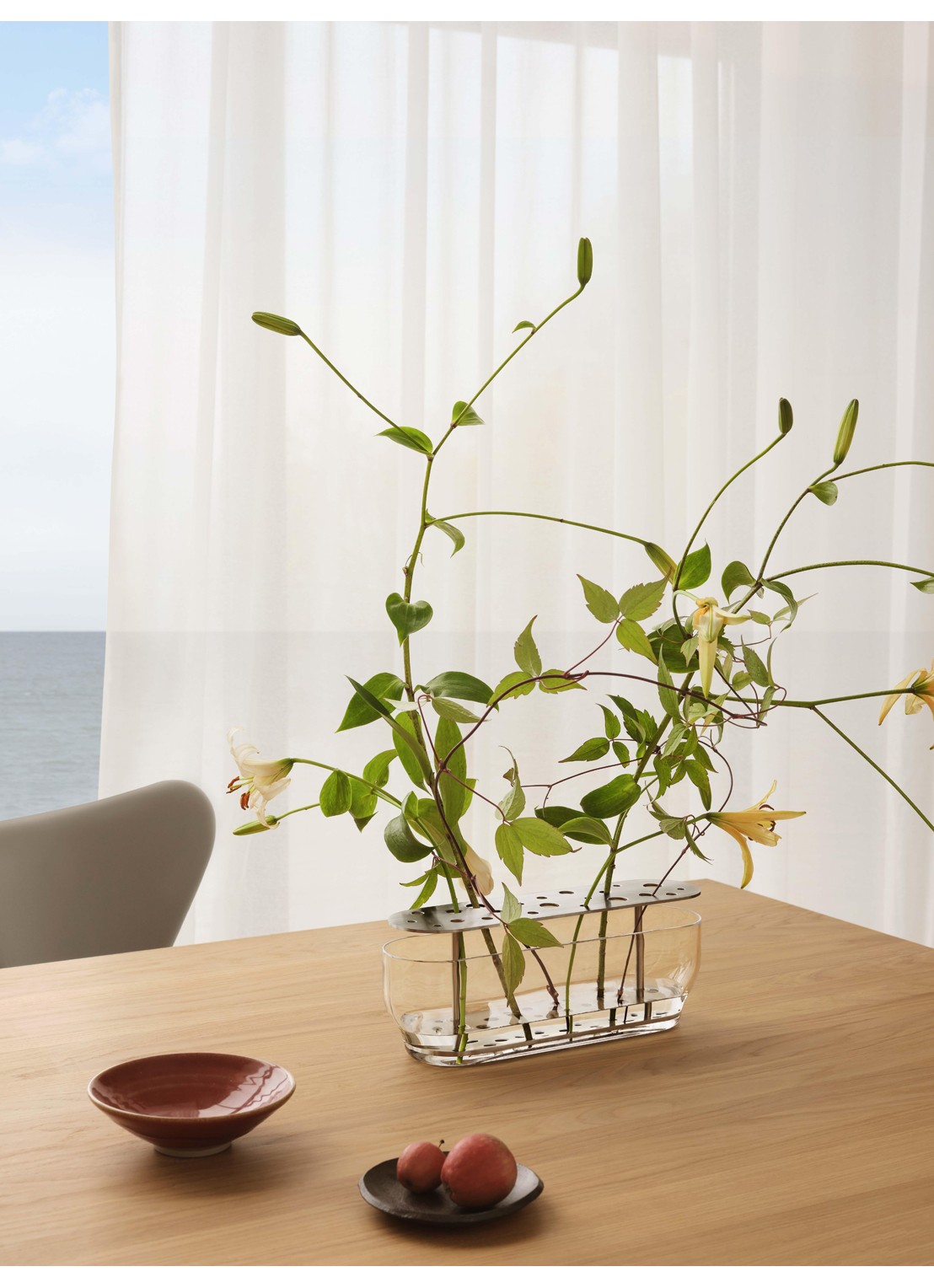 Fritz Hansen Ikebana vaas 35,5 cm - voorkant 2 transparant