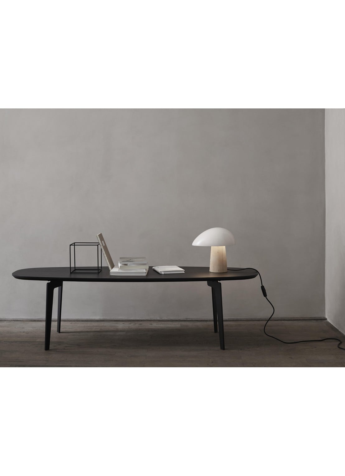 Fritz Hansen Night Owl tafellamp 29,3 cm - detail 2 wit