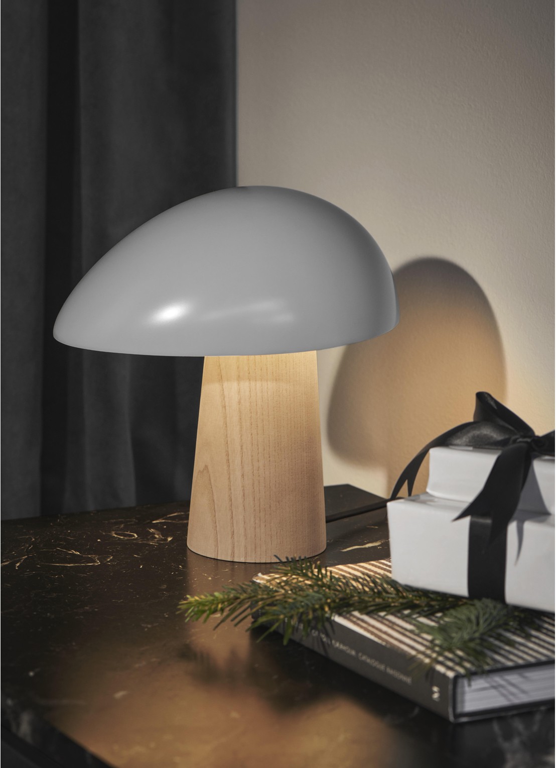 Fritz Hansen Night Owl tafellamp 29,3 cm - voorkant 6 wit