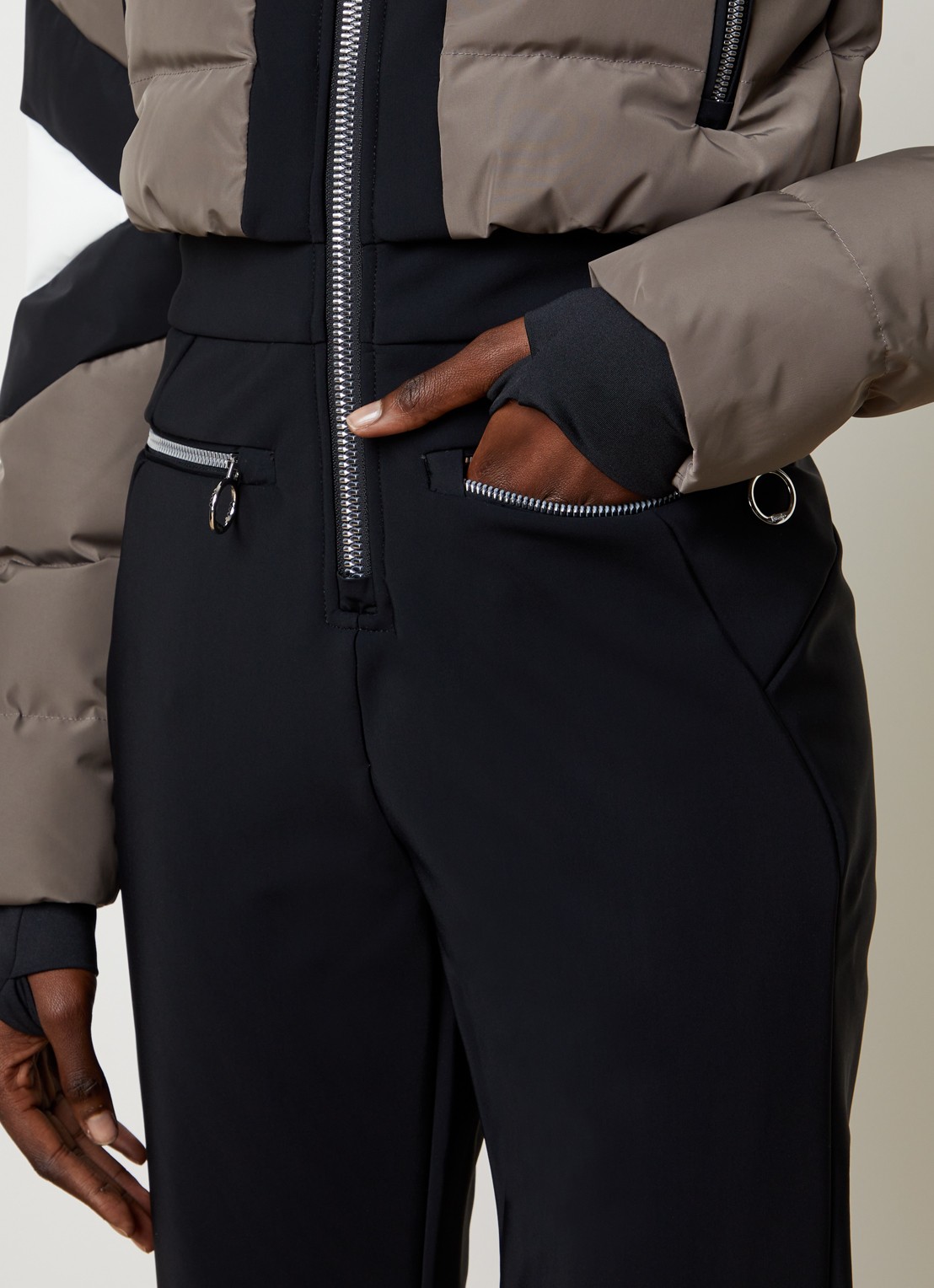 Fusalp Clarisse slim fit skipak met ritszakken - detail 4 donkerbeige