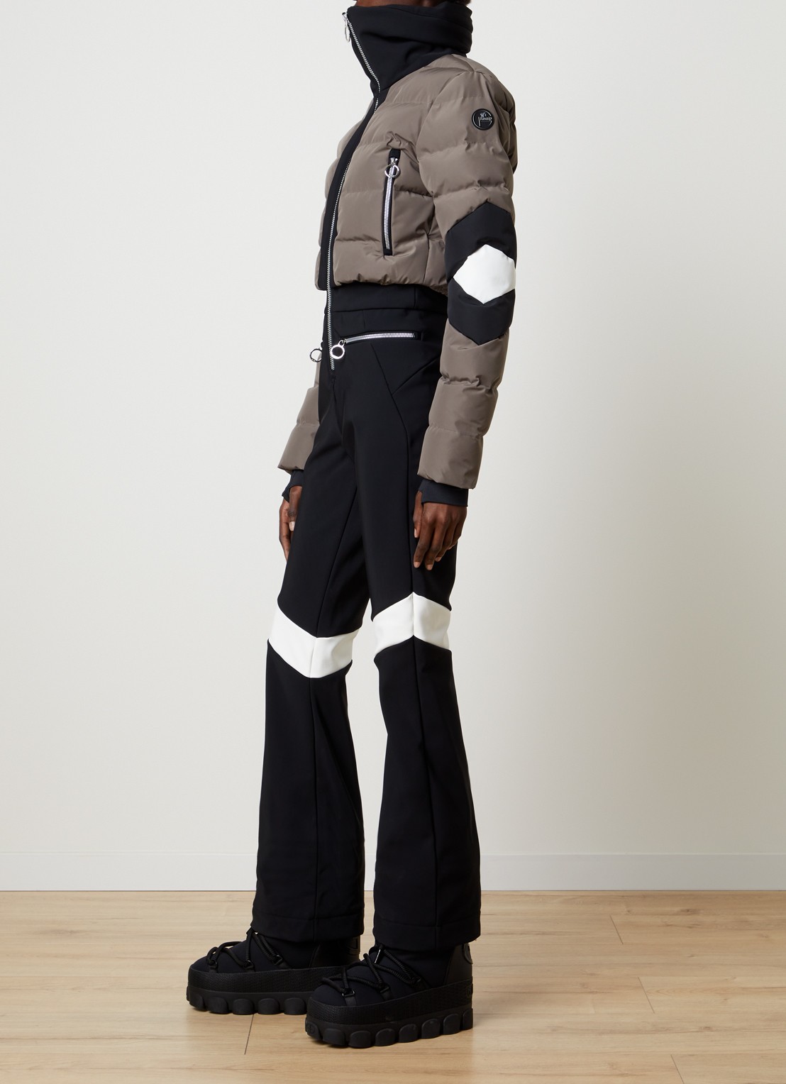 Fusalp Clarisse slim fit skipak met ritszakken - voorkant 7 donkerbeige