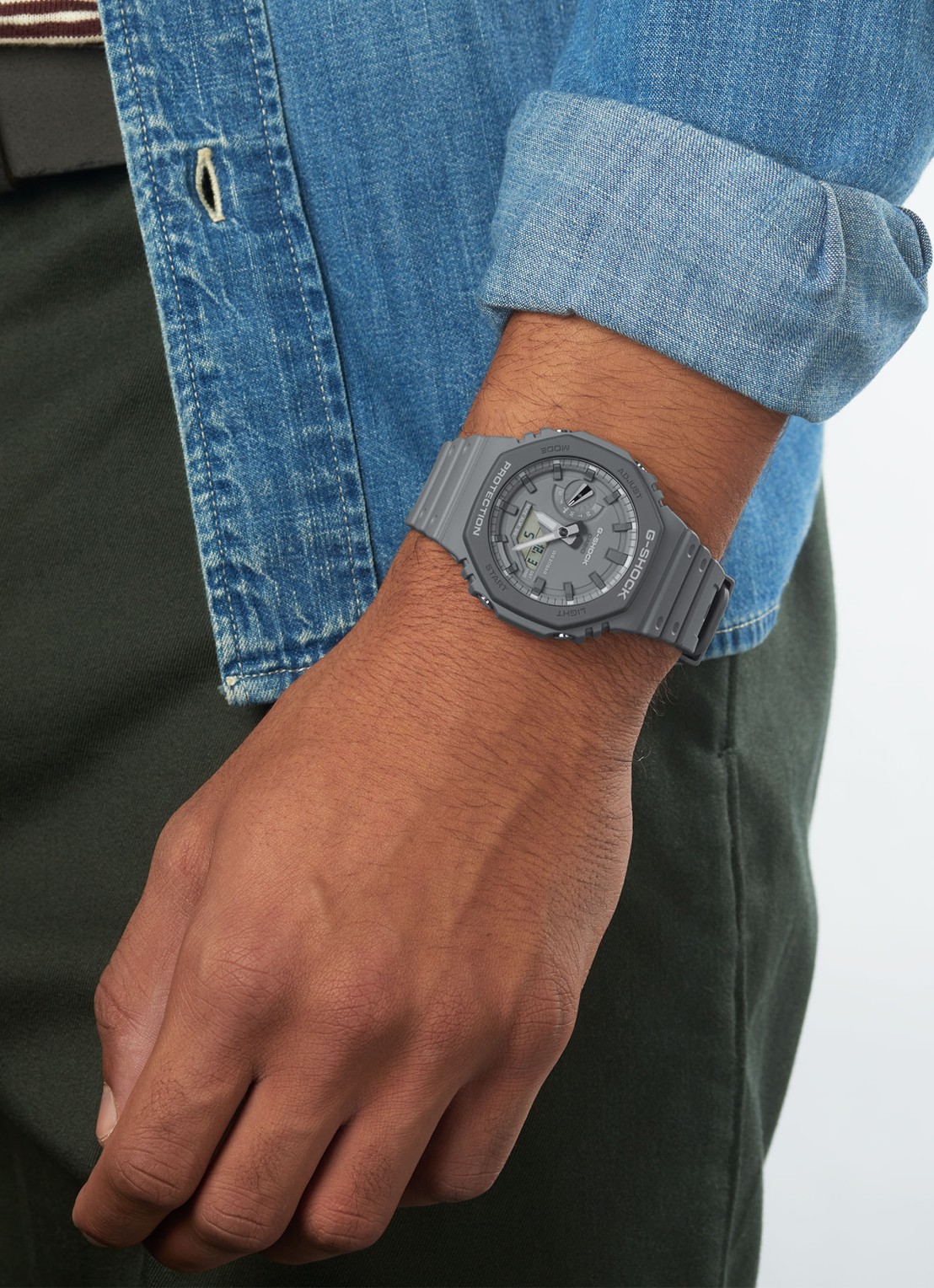 G-Shock Classic horloge GA-2110ET-8AER - detail 2 grijs